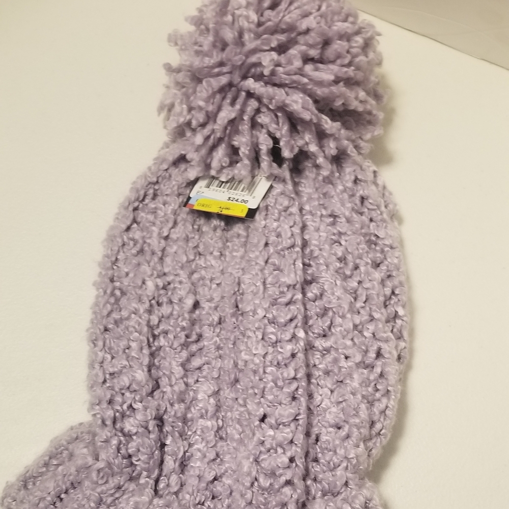 PomPom Beanie
